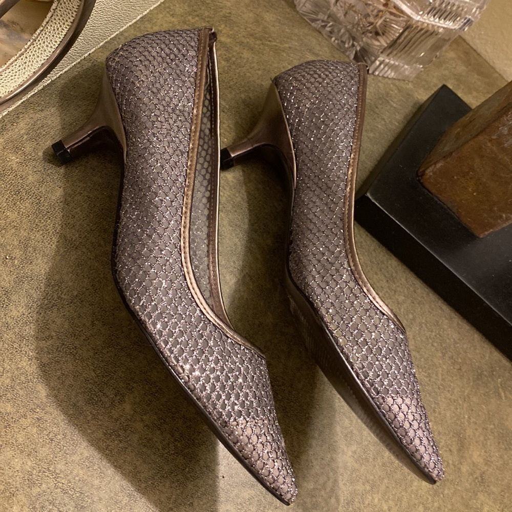Adrianna Papell Lois Kitten Heels - Picture 6 of 15
